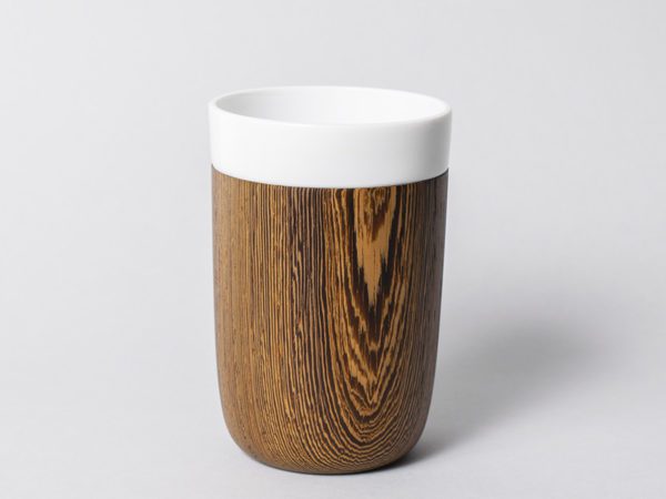 tasse à thé en bois